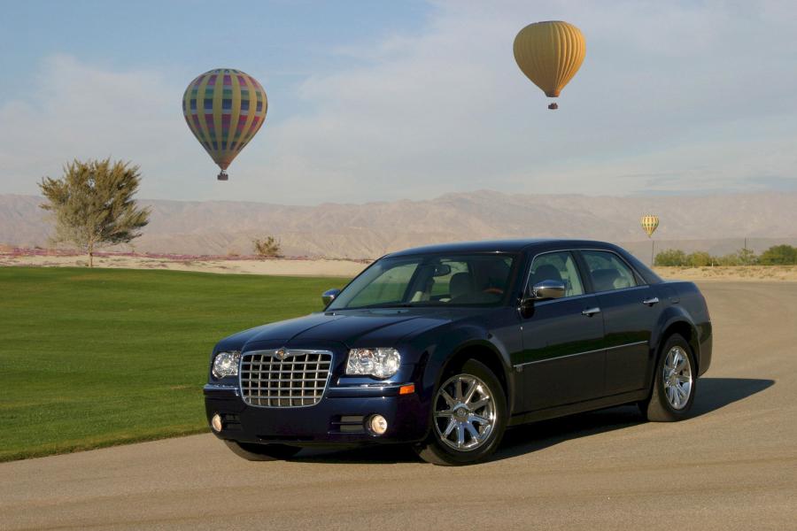  Chrysler 300C (LX) 2005 года  (фото 62 из 120)